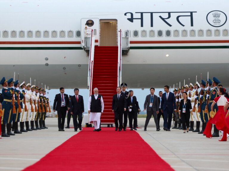 India committed to improving ties with China, Modi tells Xi before SCO meet